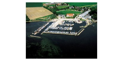 Yachthafen - Duschen - Fünen - (c) http://fjellebroen-sejlklub.dk/ - Fjellebroen Havn