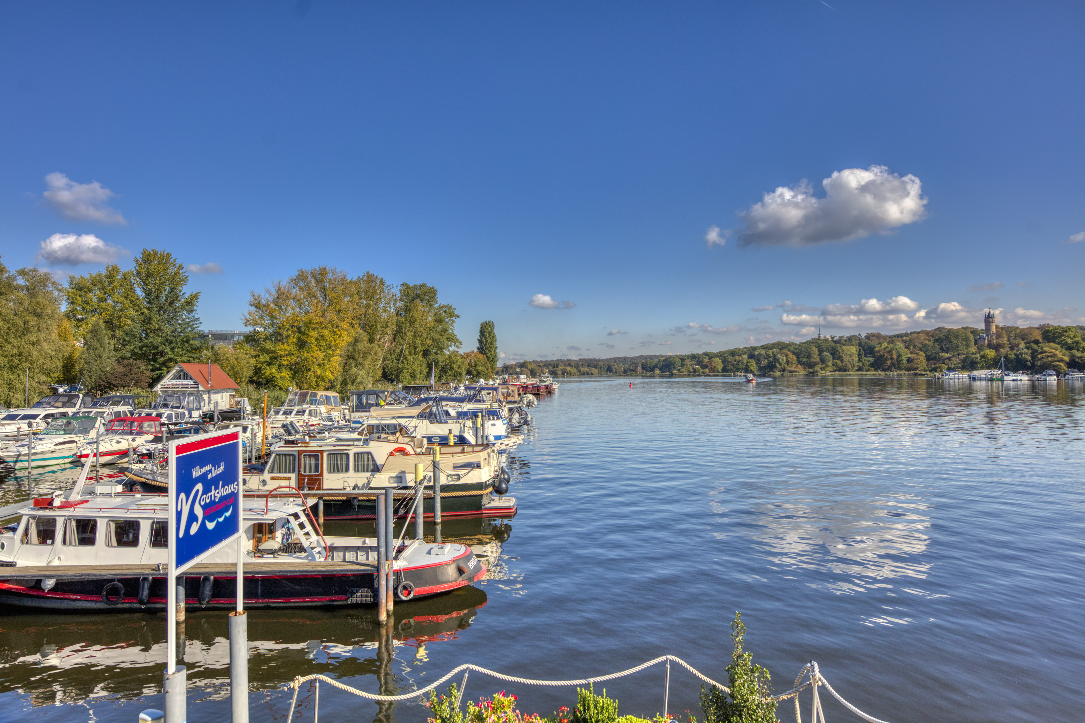 Marina: Marina am Tiefen See