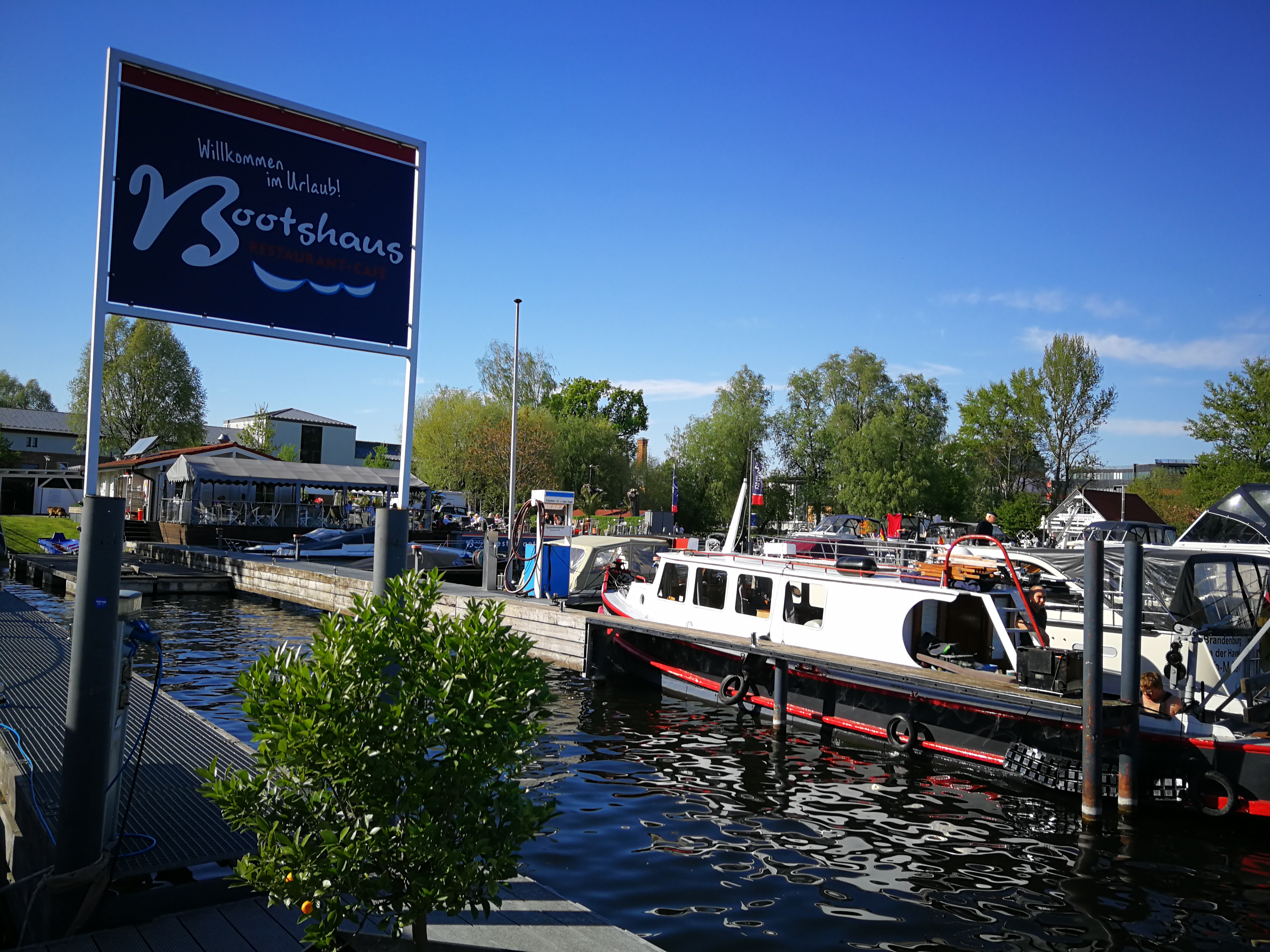 Marina: Marina am Tiefen See