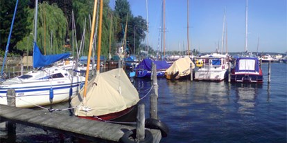 Yachthafen - am See - Homepage www.holzbootswerft.de - Bootswerft Rietz