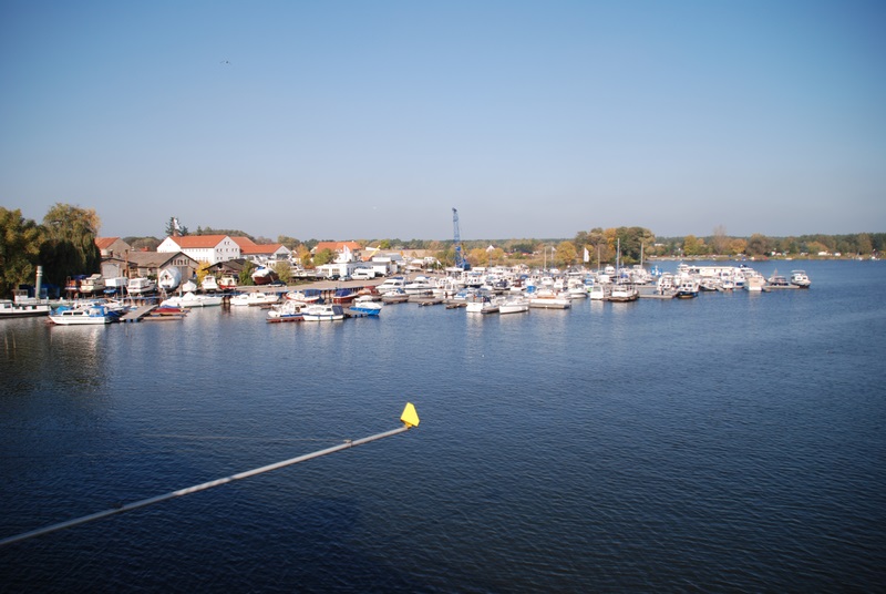 Yachthafen: Yachthafen Brandenburg-Plaue