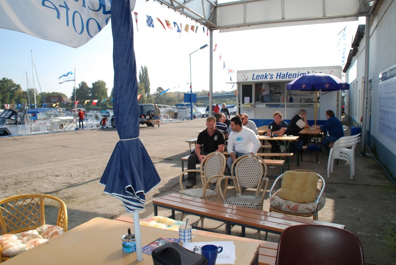 Yachthafen: Yachthafen Brandenburg-Plaue