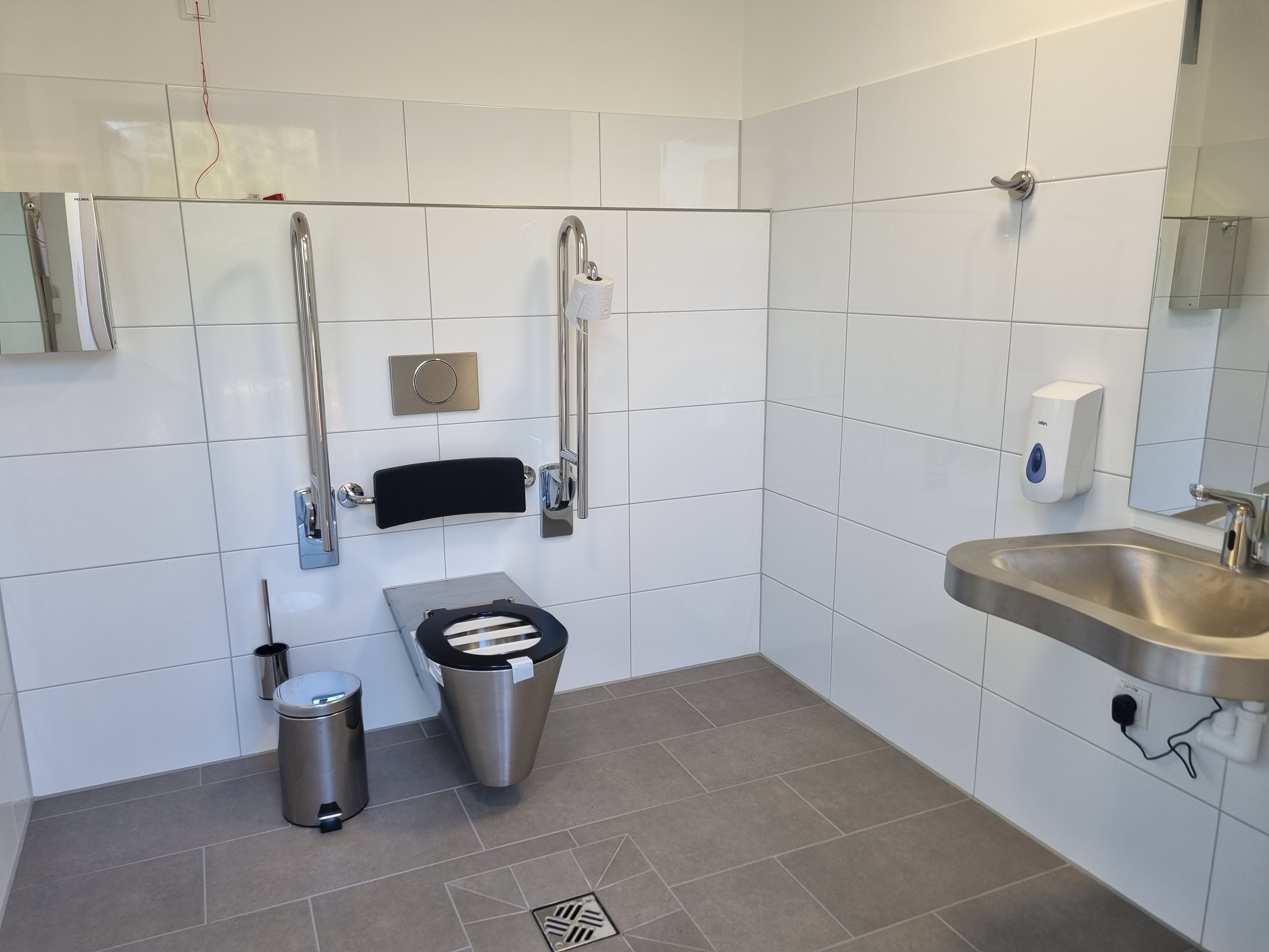 Marina: Sportboothafen Bederkesa 