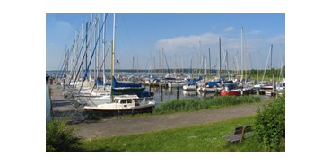 Yachthafen - Binnenland - Bildquelle: http://www.sportboothafen-fleckeby.de - Sportboothafen Fleckeby