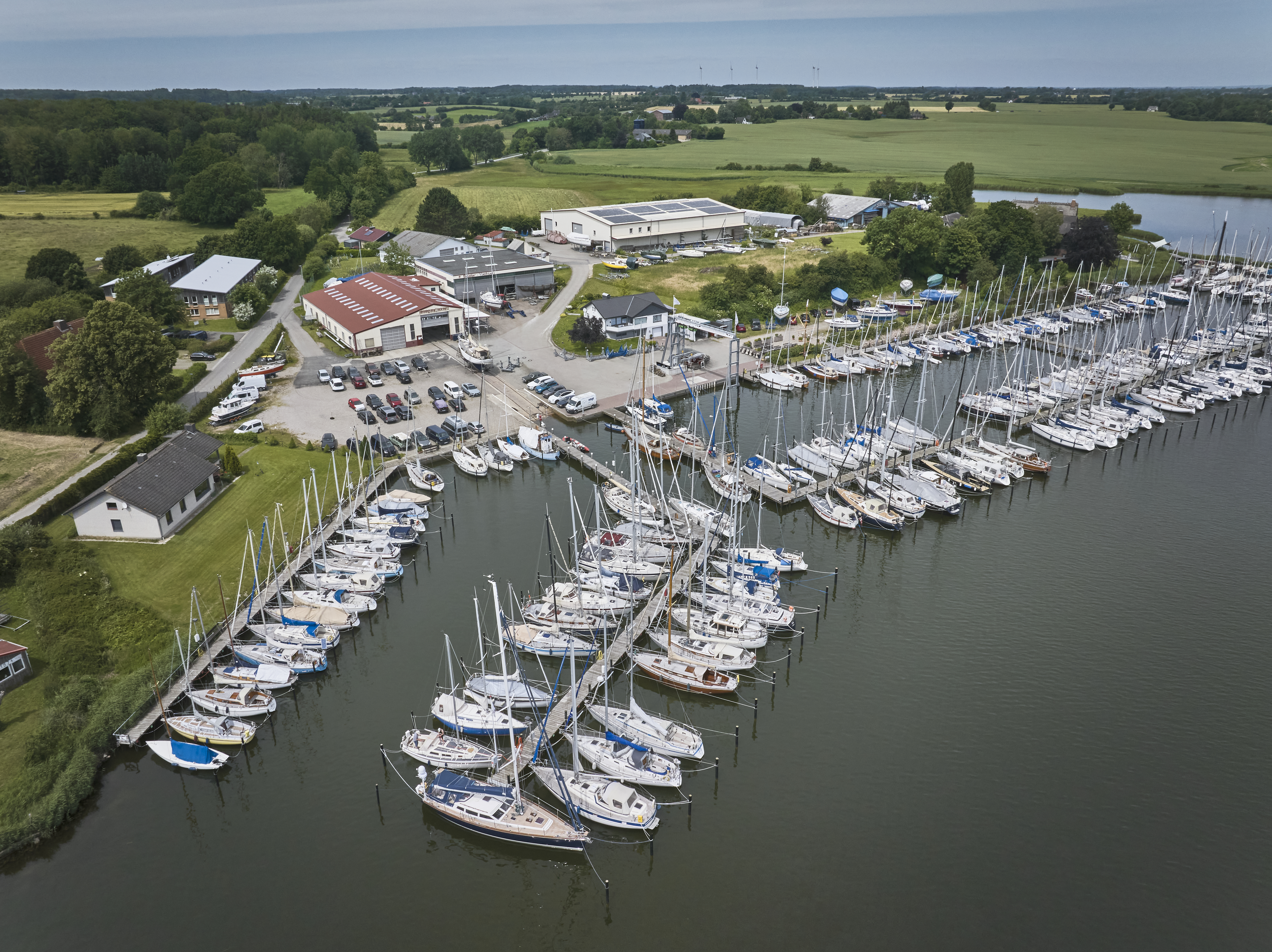 Marina: Yachthafen Henningsen & Steckmest, Grauhöft - Bild Nico Krauss - Henningsen & Steckmest, Grauhöft