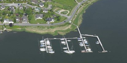 Yachthafen - Stromanschluss - Ostsee - (c): http://www.sportboothafen-lindaunis.de - Lindaunis