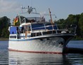 Marina: Unser Servicefahrzeug - Obereider-Yachtservice