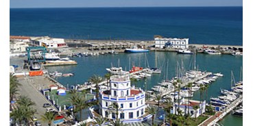 Yachthafen - Andalusien - (c) http://www.costaloc.com/ - Puerto Deportivo de Estepona