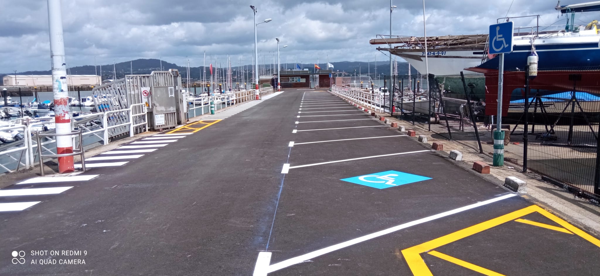 Marina: Club Náutico de Sada