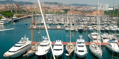 Yachthafen - Wäschetrockner - Spanien - (c) http://www.marinaportvell.com/
 - Marina Port Vell