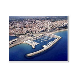 Marina: (c) http://www.portesportiutarragona.com/ - Puerto Deportivo de Tarragona