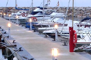 Marina: (c) http://www.portsegurcalafell.com/ - Port Esportiu Segur de Calafell