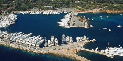 Yachthafen - Wäschetrockner - Ionische Inseln - Vouliagmeni Marina