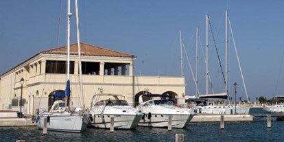 Yachthafen - am Meer - Basilikata - Bildquelle: www.marinadipolicoro.it - Marina di Policoro