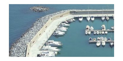 Yachthafen - Toiletten - Ligurien - Arenzano