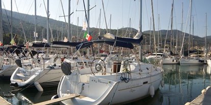 Yachthafen - Duschen - Italien - Marina del Fezzano