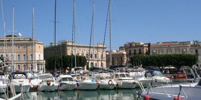 Yachthafen - am Meer - Messina - Quelle: http://www.marinayachtingsr.it - Siracusa Marina Yachting