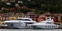 Yachthafen - Adria - Liegeplätze im Vorhafen für Maxi-Yachts - Porto San Rocco Marina Resort S.r.l.
