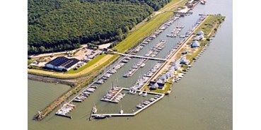 Yachthafen - Friesland - Jachthaven Marina Den Oever