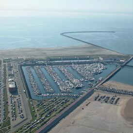 Marina: Marina Seaport Ijmuiden