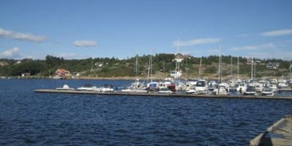 Yachthafen - Stromanschluss - Norwegen - Bildquelle: http://www.slevik-batforening.no - Slevik beach