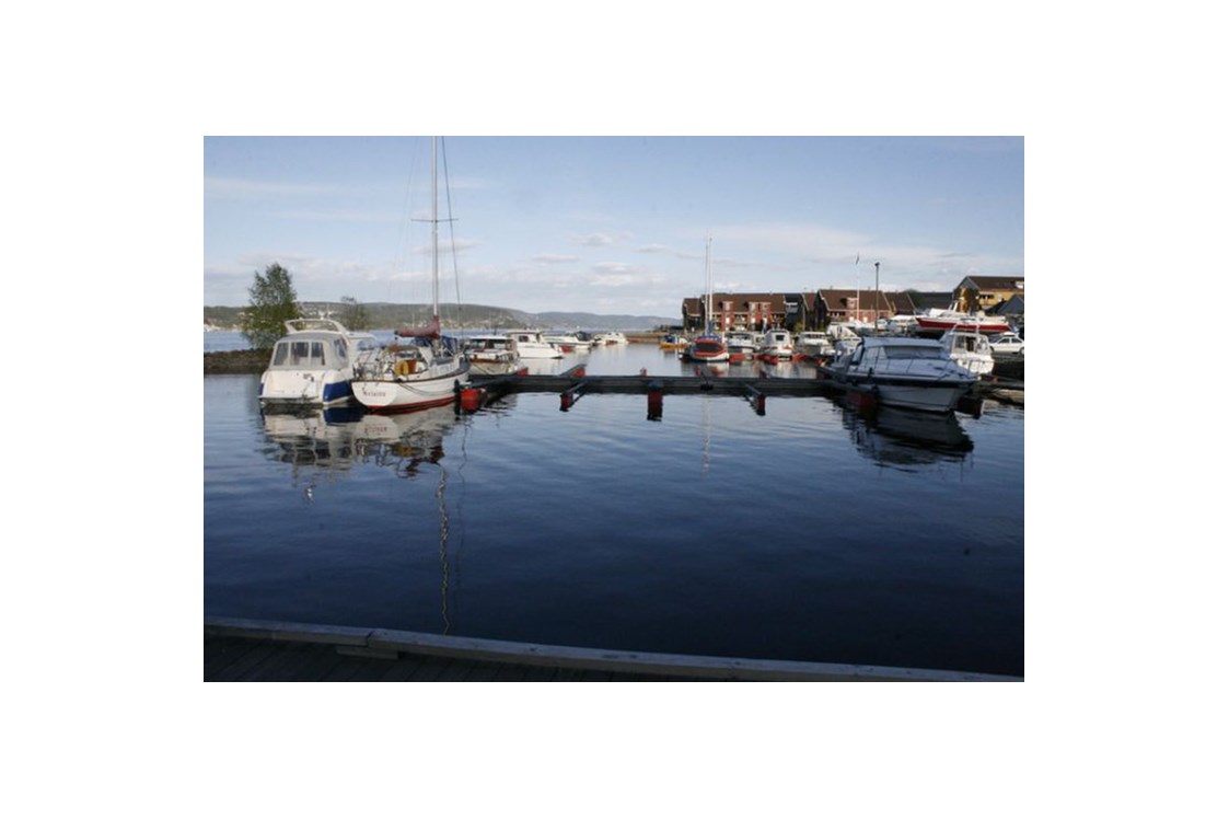 Marina: Bildquelle: http://www.dmf-no.org/ - Drammen Motorbåtforening
